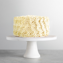 Load image into Gallery viewer, Roses &amp; Roses Cake