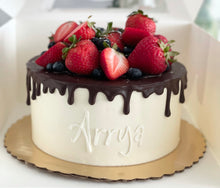 Load image into Gallery viewer, Custom Birthday Cakes