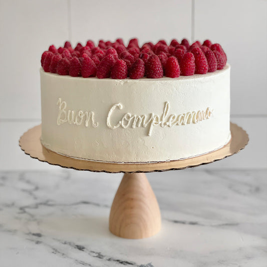 Lush Raspberries Cake
